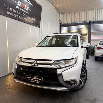 MITSUBISHI OUTLANDER 2.2 4X4 16V DIESEL 4P AUTOMÁTICO MITSUBISHI OUTLANDER 2.2 4X4 16V DIESEL 4P AUTOMÁTICO